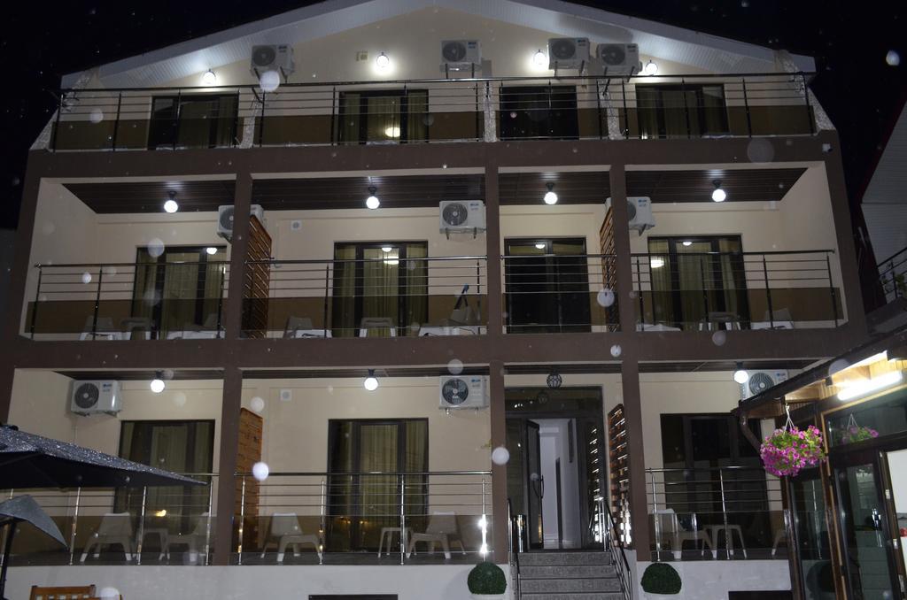 Razvan Holiday Costinesti Bagian luar foto