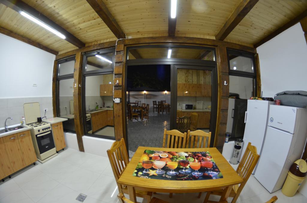 Razvan Holiday Costinesti Bagian luar foto