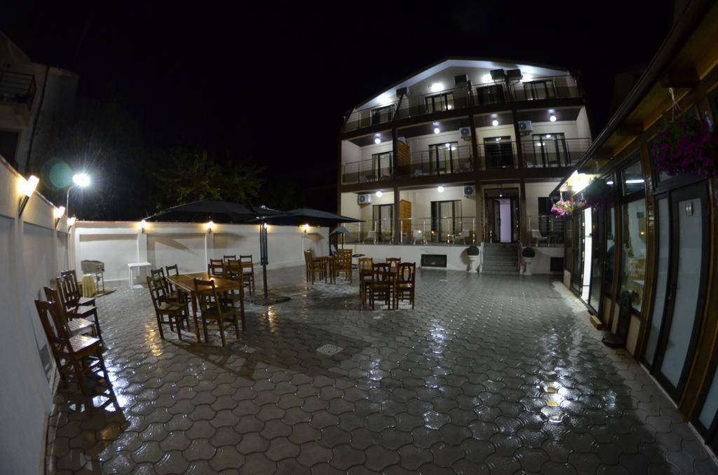 Razvan Holiday Costinesti Bagian luar foto