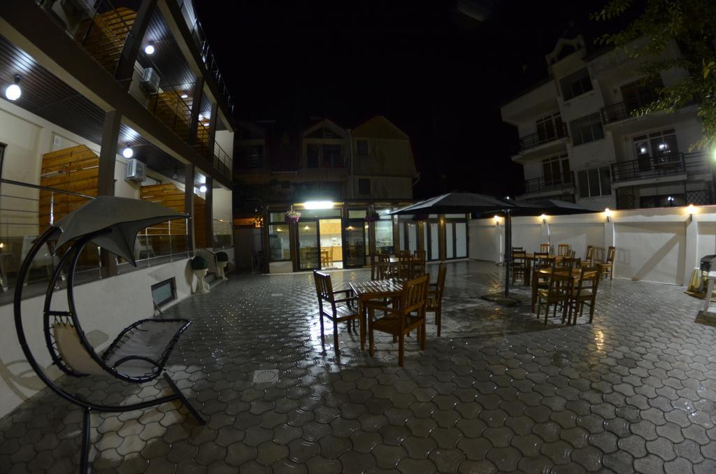 Razvan Holiday Costinesti Bagian luar foto