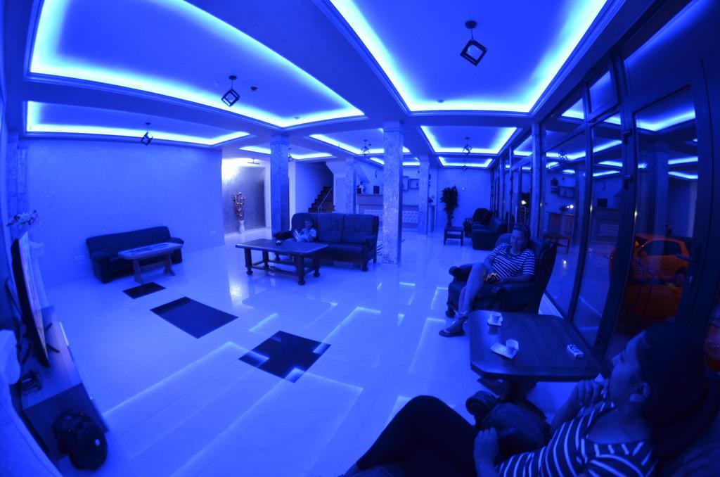 Razvan Holiday Costinesti Bagian luar foto