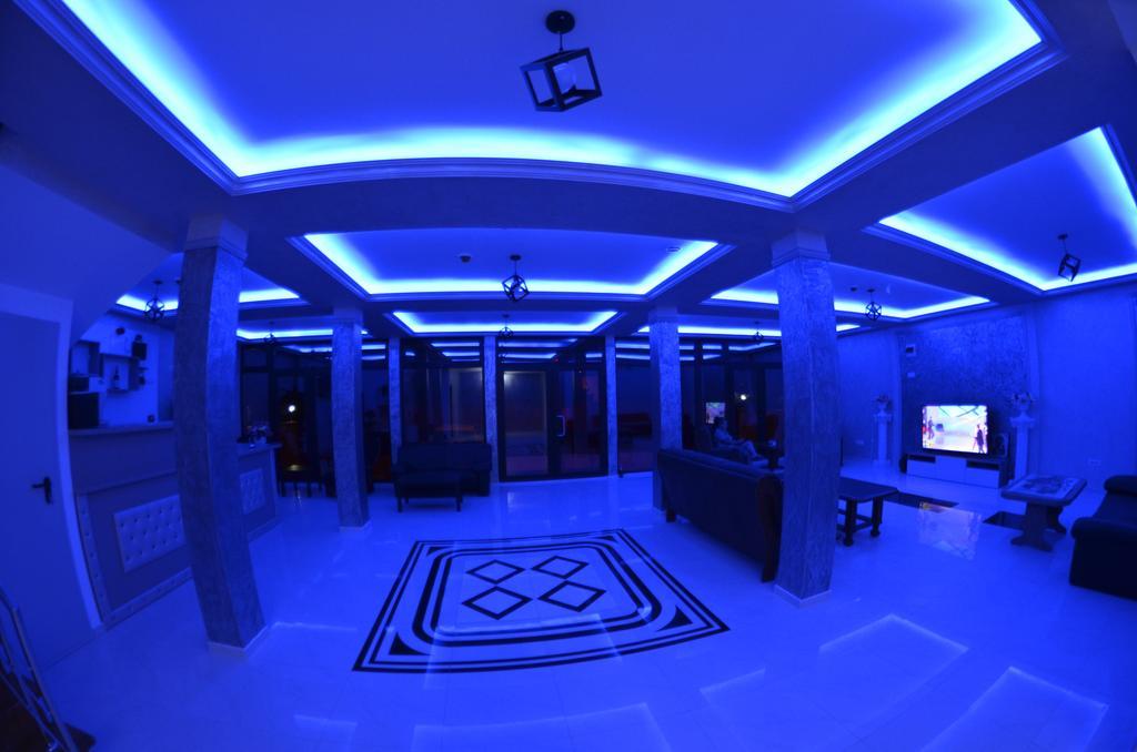Razvan Holiday Costinesti Bagian luar foto
