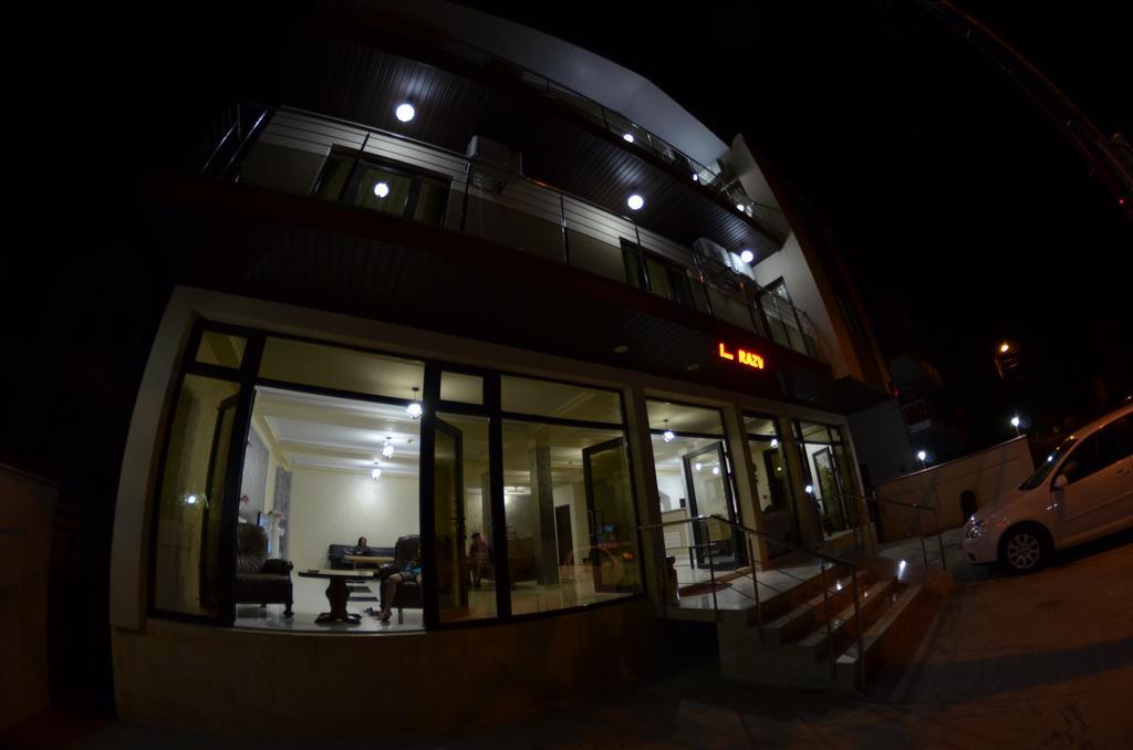 Razvan Holiday Costinesti Bagian luar foto