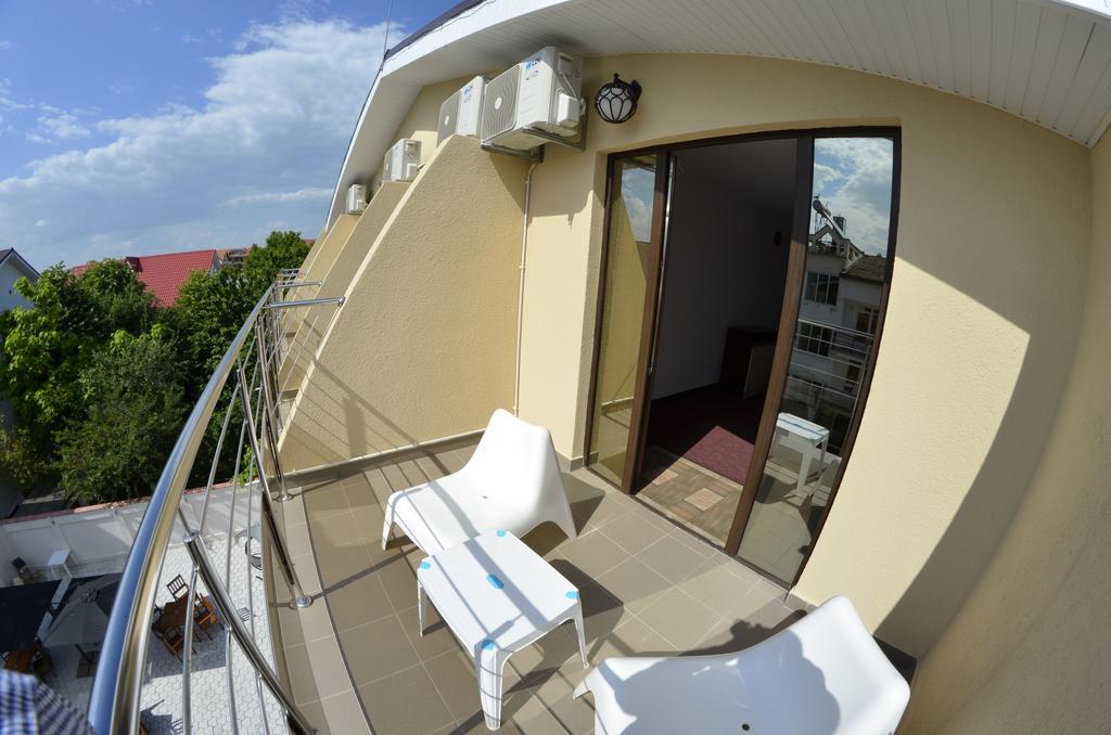 Razvan Holiday Costinesti Bagian luar foto